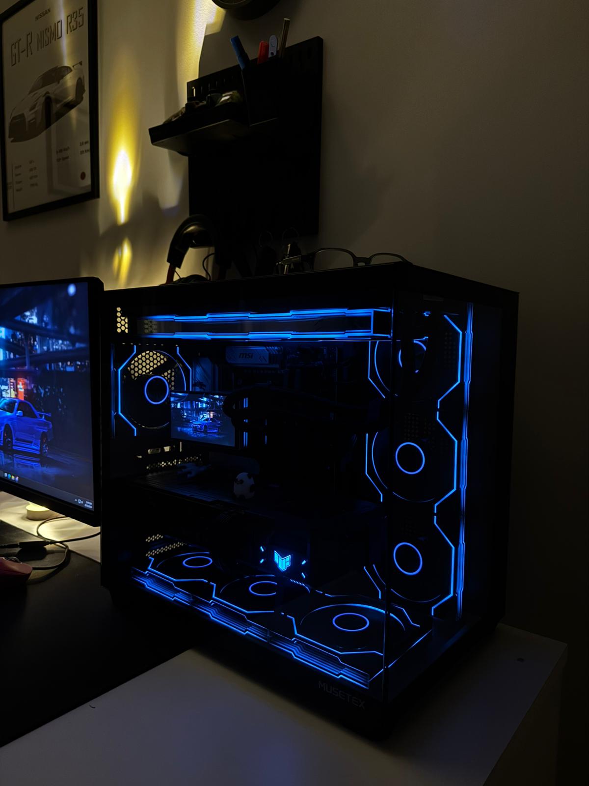 PC Gamer AMD Ryzen 7 7800X3D / RTX 5070 Ti