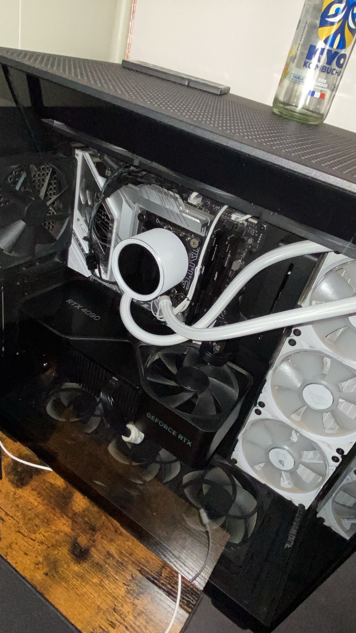 PC Gamer Intel i9-13900KF RTX 4090 - Pièce unique